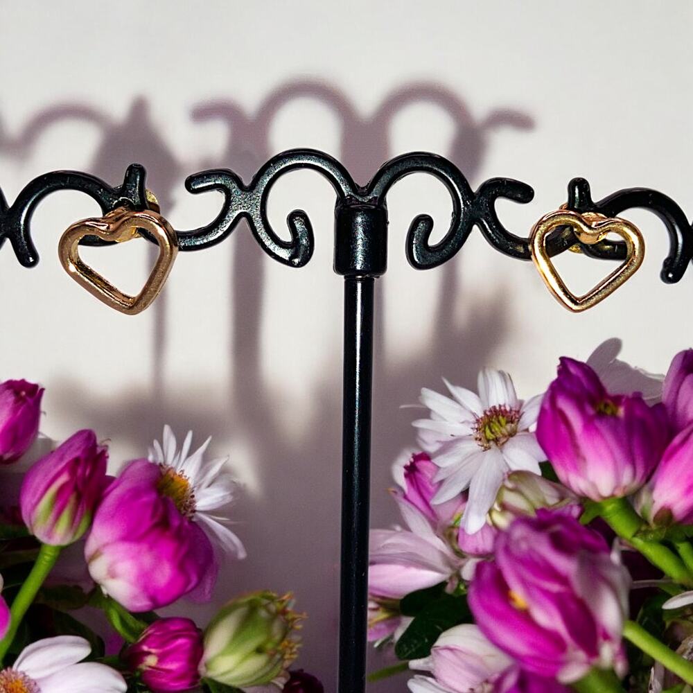 NWOT! Heart Outline Gold-Tone Stud .25" Earrings!